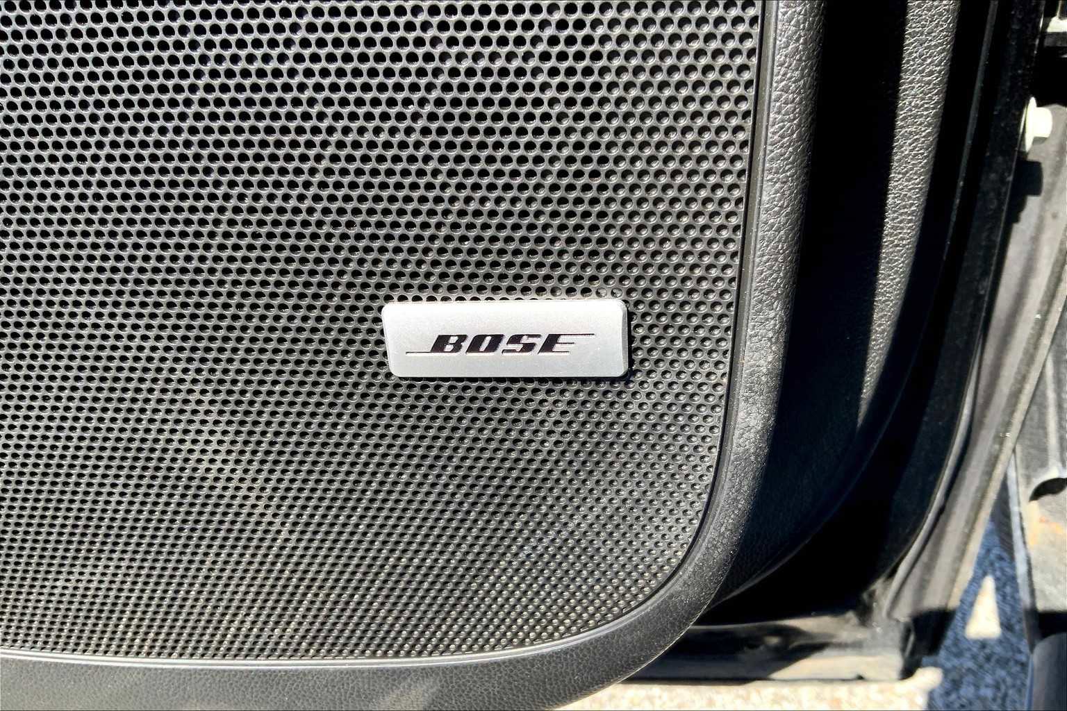 Used 2024 Buick Enclave Premium image 53