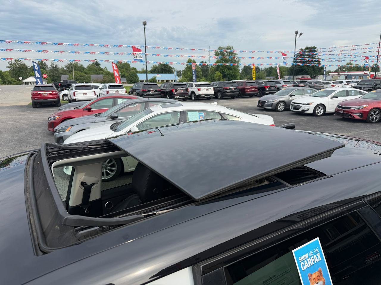 Used 2021 Land Rover Range Rover Evoque S AWD/4WD image 18
