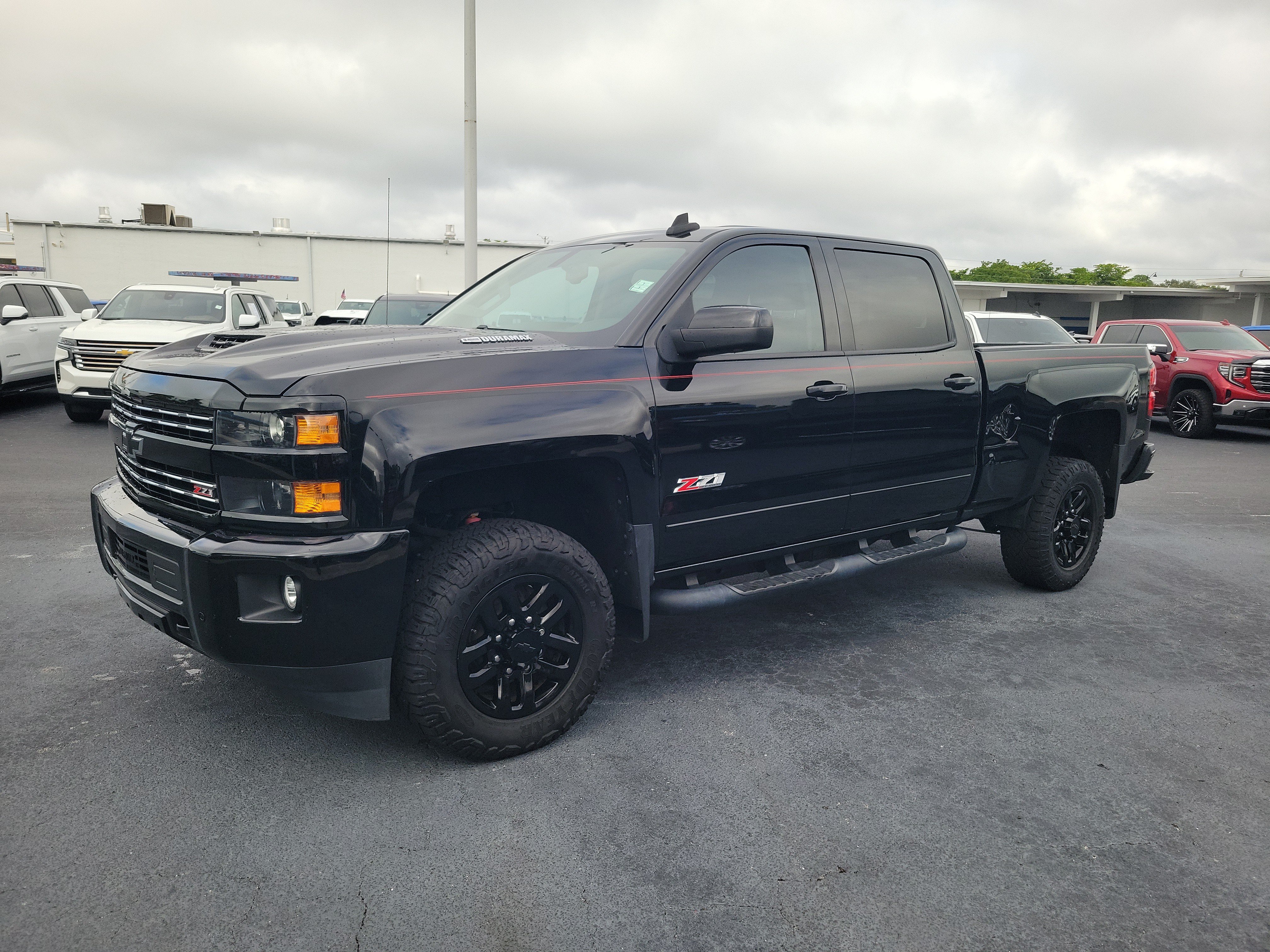Used 2019 Chevrolet Silverado 2500 LTZ w/ Duramax Plus Package AWD/4WD image 2