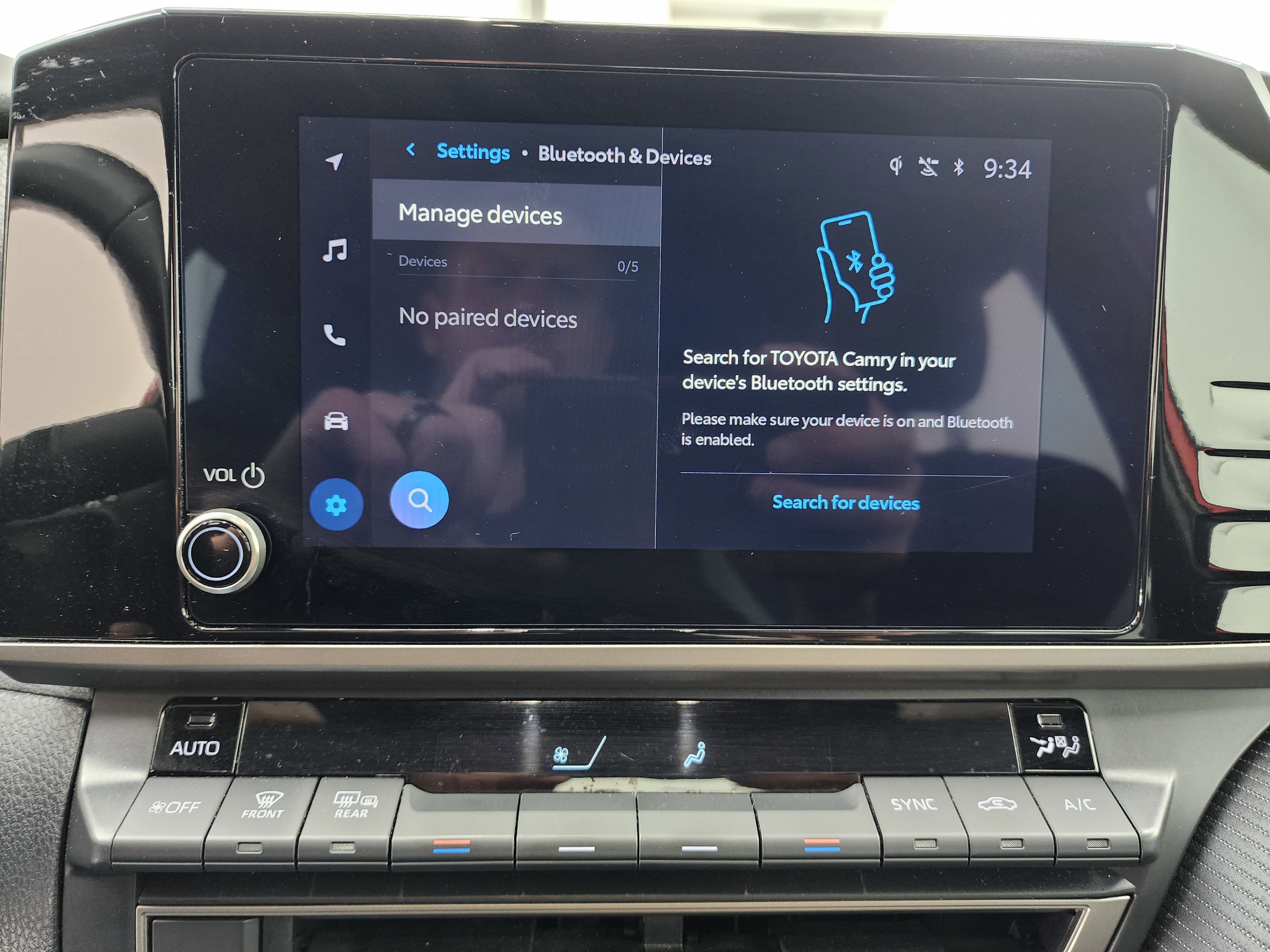 Used 2025 Toyota Camry SE image 48