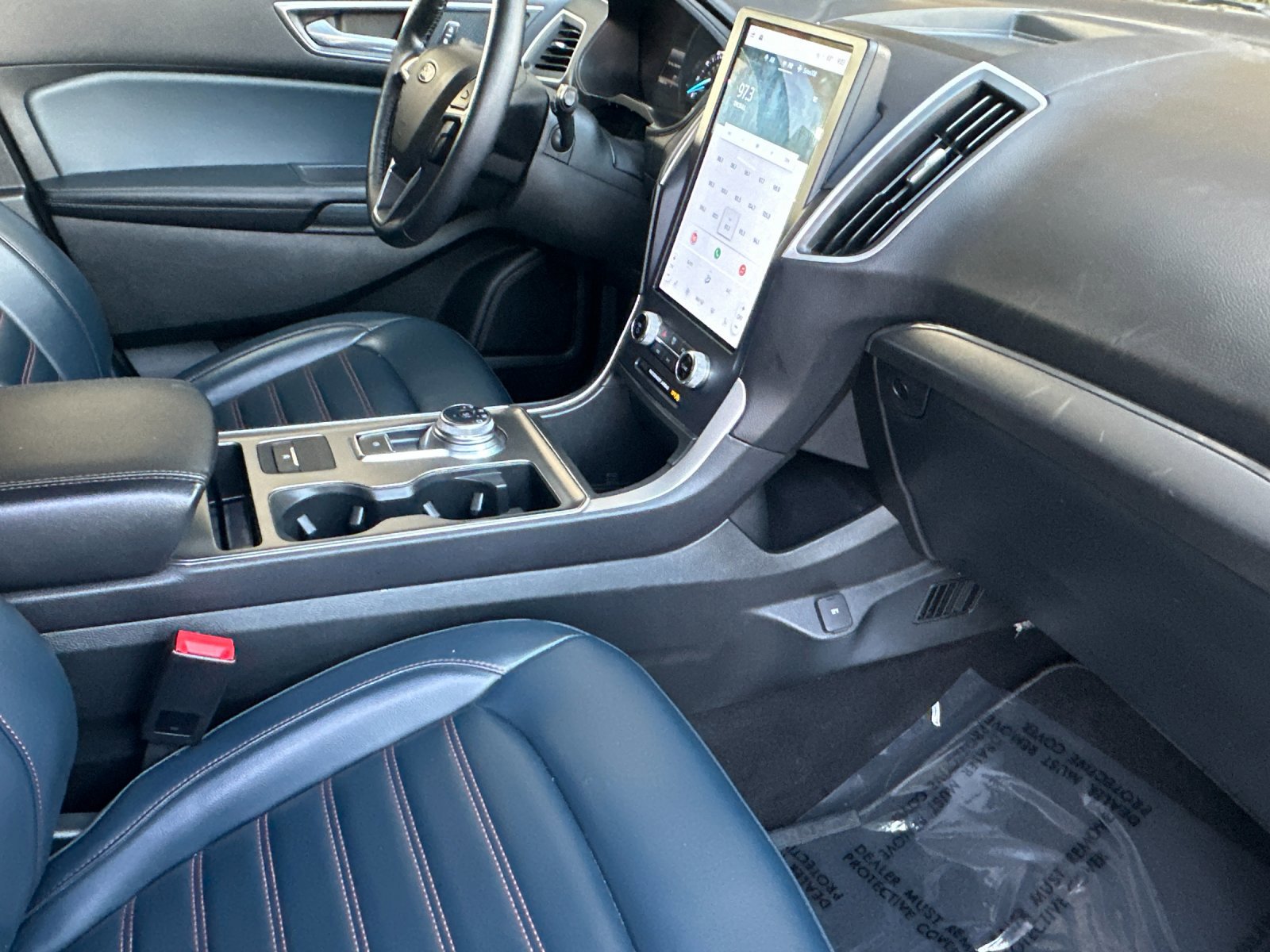 Certified 2022 Ford Edge SEL w/ Sport Appearance Package image 17