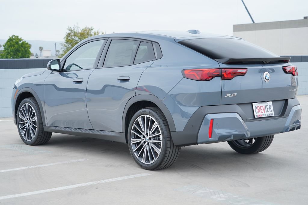 New 2026 BMW X2 xDrive28i w/ Convenience Package AWD/4WD image 7