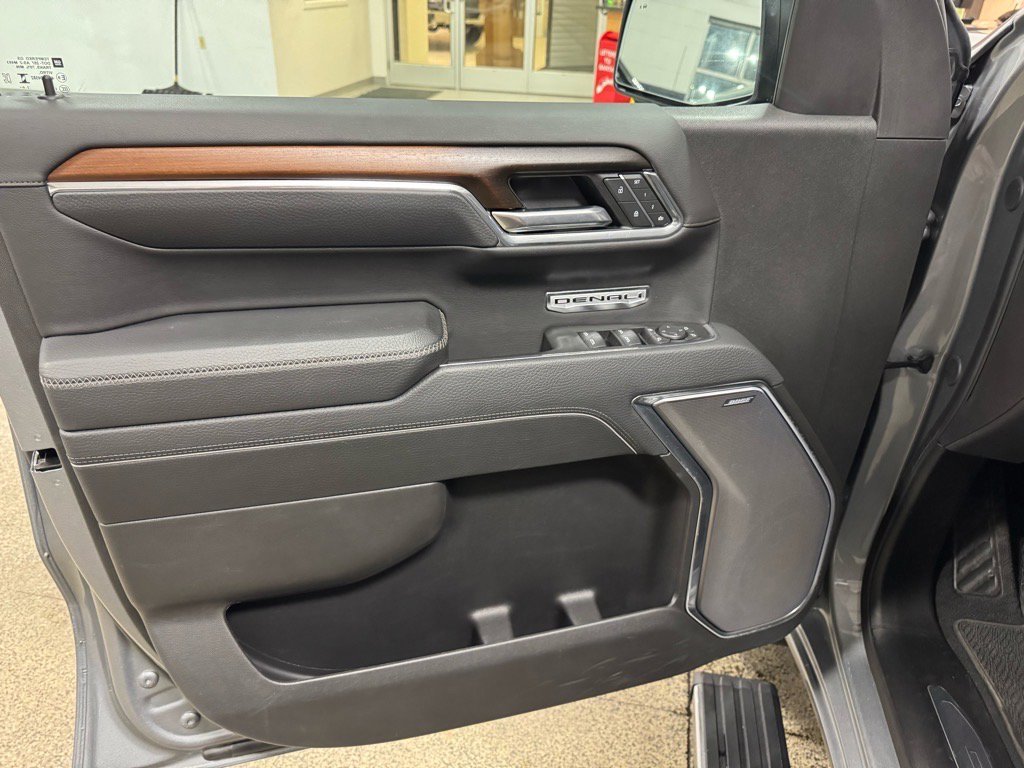 Used 2025 GMC Sierra 1500 Denali w/ Denali Reserve Package image 18
