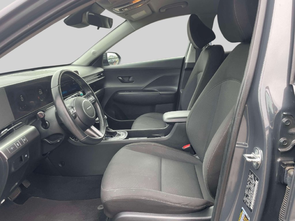 Used 2024 Hyundai Kona SEL AWD/4WD image 15
