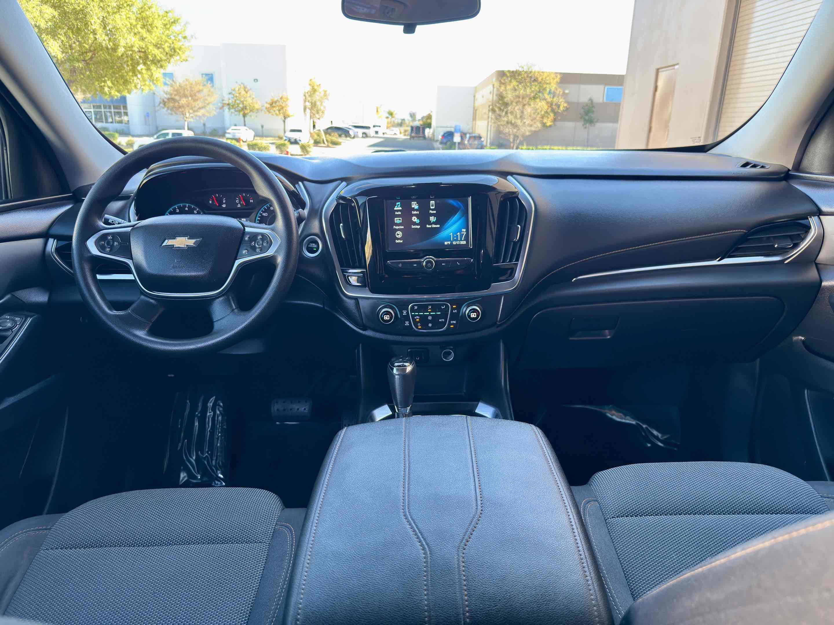 Used 2018 Chevrolet Traverse LS image 18