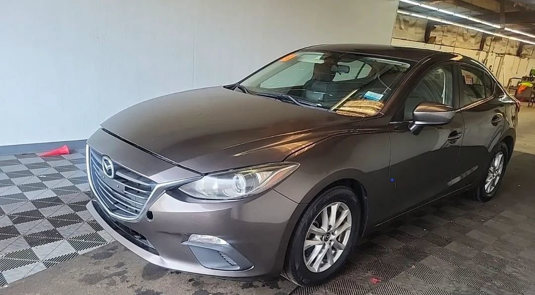 Used 2016 MAZDA MAZDA3 i Sport w/ Preferred Equipment Package