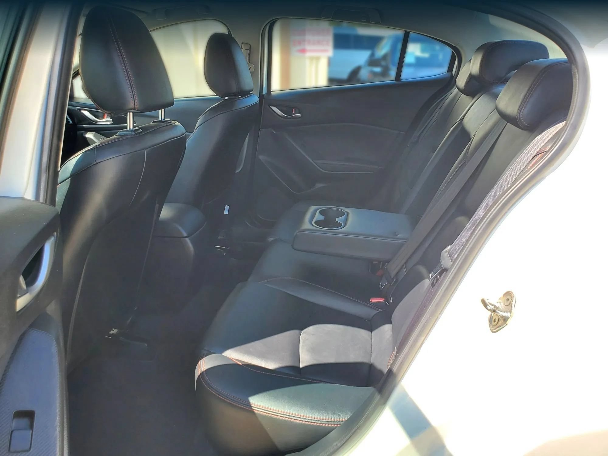 Used 2015 MAZDA MAZDA3 i Grand Touring FWD image 28
