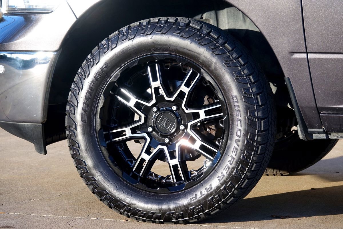 Used 2018 RAM 1500 Big Horn image 25