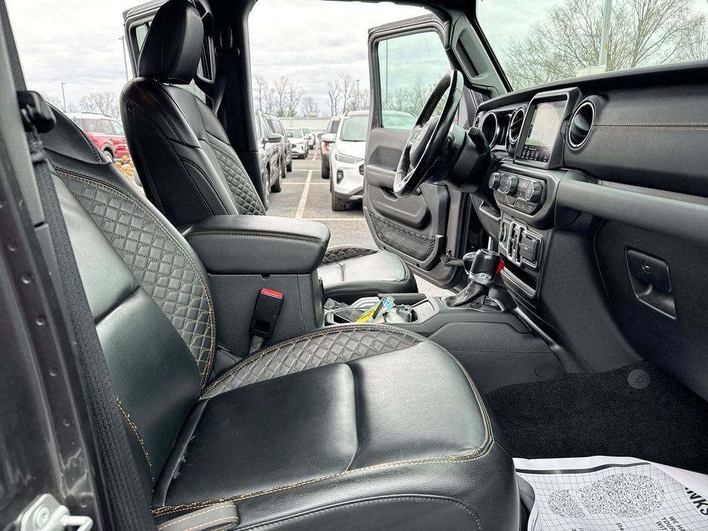 Used 2021 Jeep Wrangler Unlimited Sahara image 22