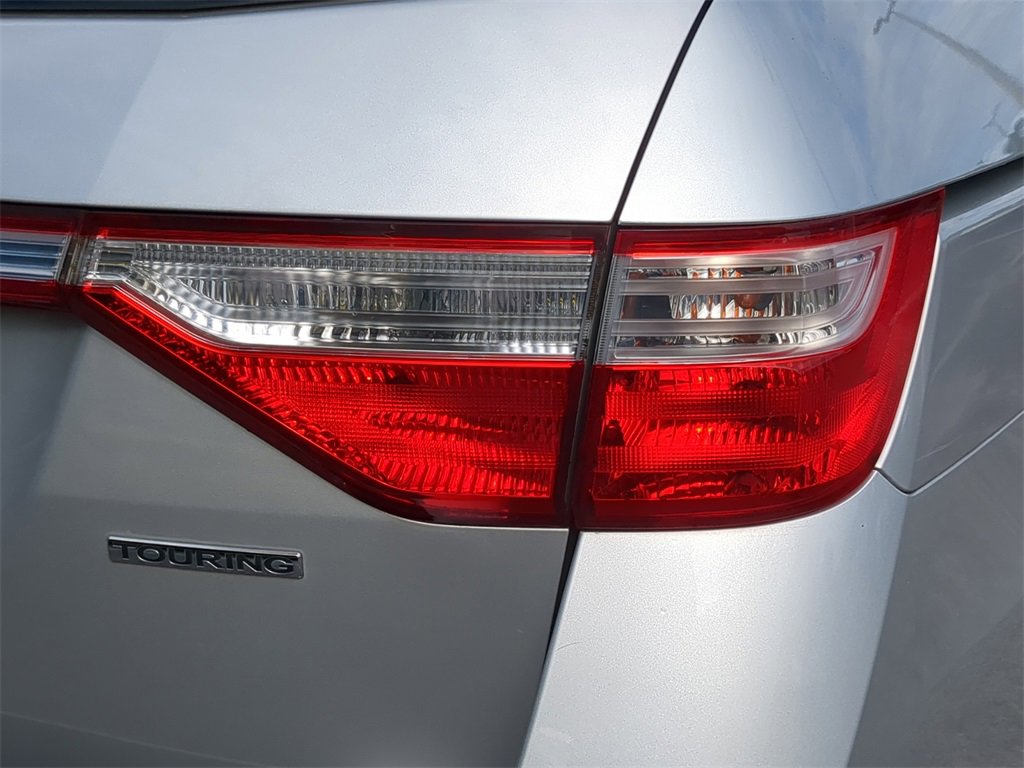 Used 2013 Honda Odyssey Touring image 8