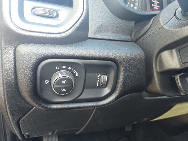 Used 2025 RAM 2500 Big Horn image 24