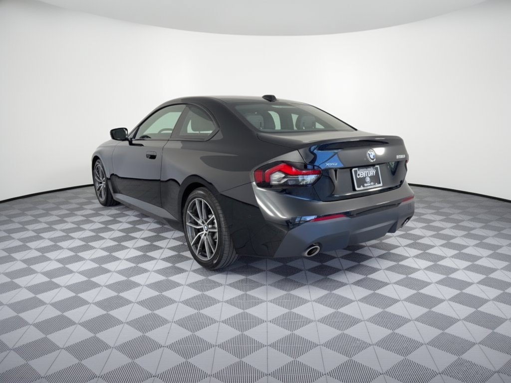Certified 2025 BMW 230i xDrive Coupe w/ Premium Package AWD/4WD image 3