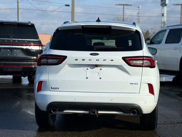 Certified 2023 Ford Escape ST-Line Select w/ Tech Pack #2 image 38