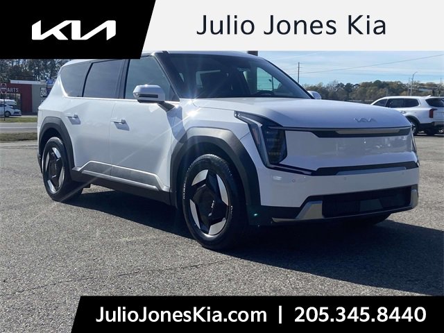 New 2026 Kia EV9 Light