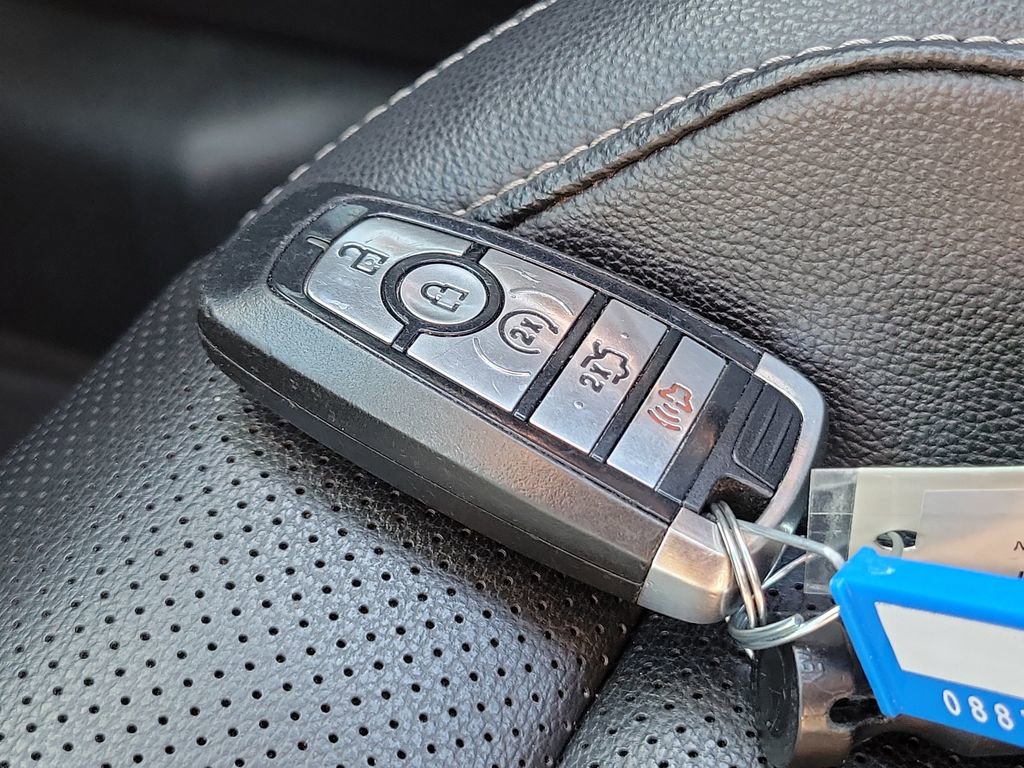 Used 2023 Ford Mustang Premium image 33