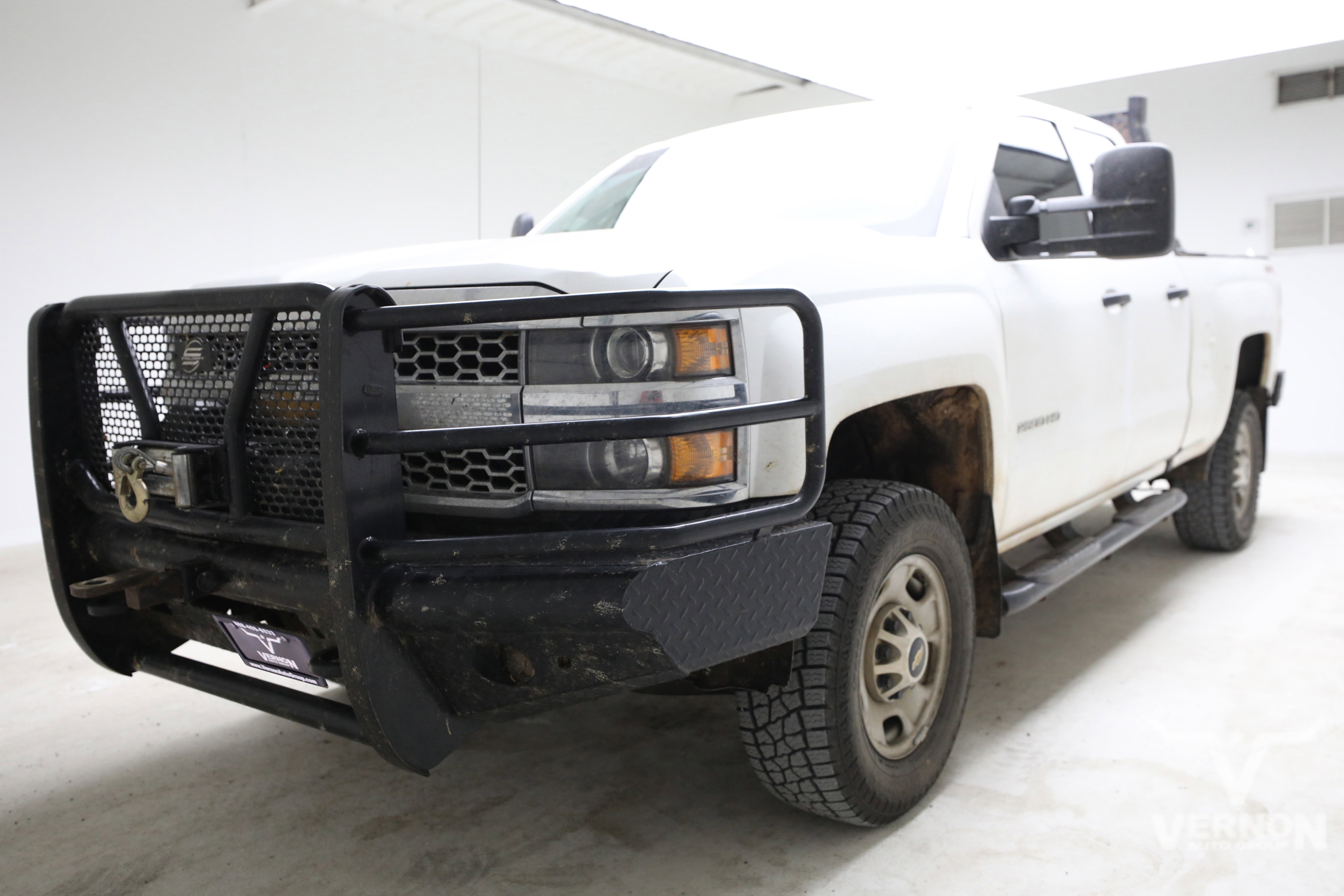 Used 2019 Chevrolet Silverado 2500 W/T w/ Snow Plow Prep Package AWD/4WD image 1