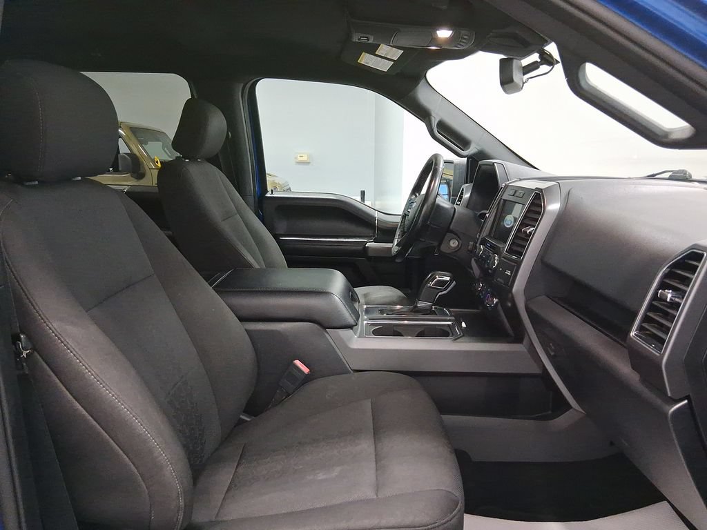 Used 2019 Ford F150 XLT w/ Equipment Group 302A Luxury AWD/4WD image 29