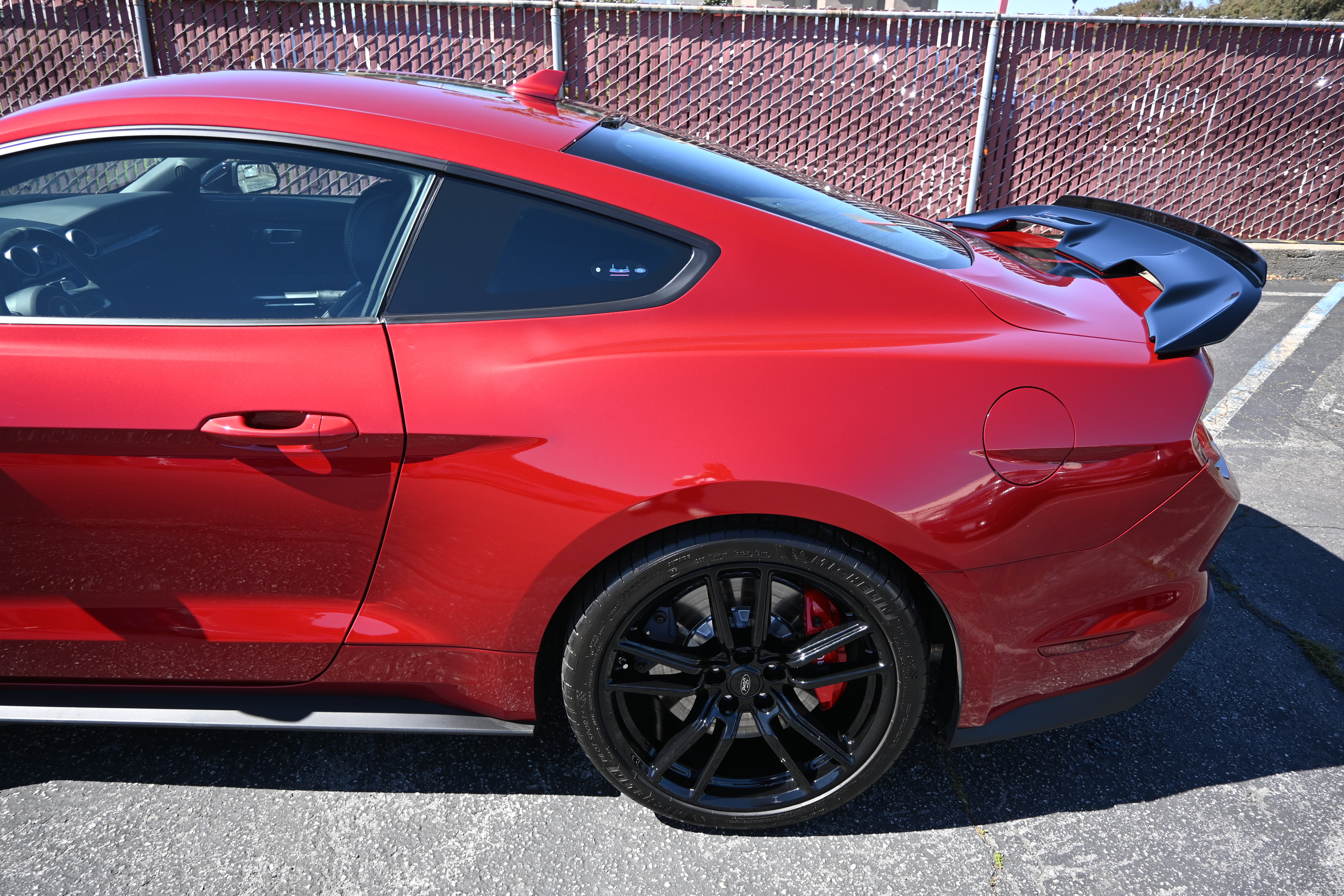 Used 2020 Ford Mustang Shelby GT500 w/ Technology Package RWD image 18