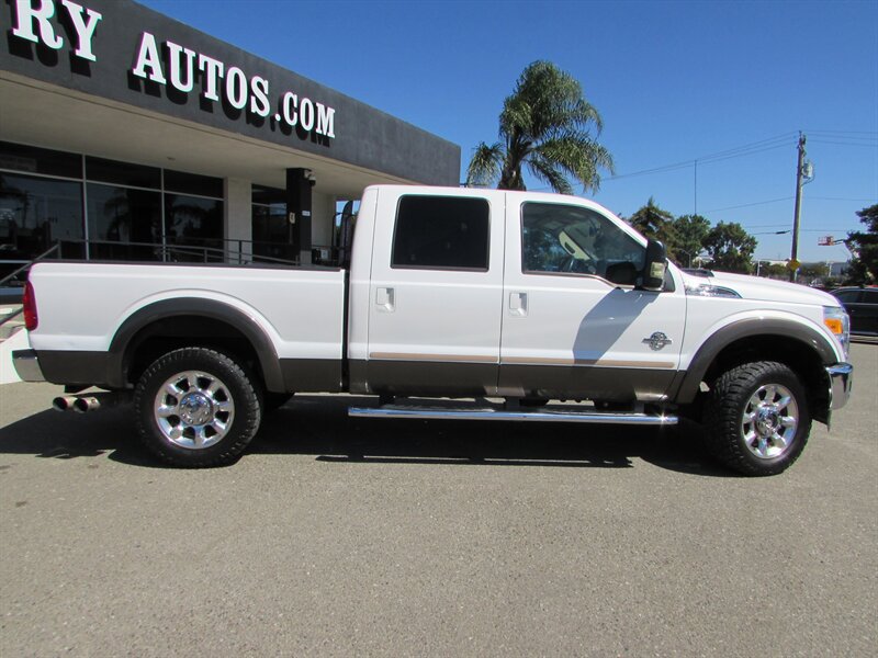Used 2015 Ford F250 Lariat w/ Lariat Ultimate Package AWD/4WD image 8
