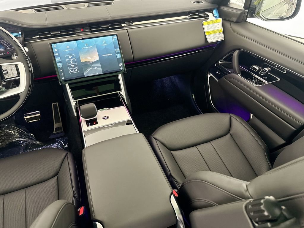 New 2026 Land Rover Range Rover SE image 23