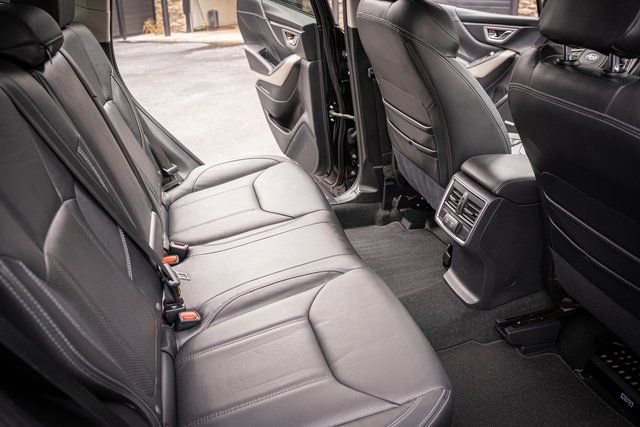 Used 2022 Subaru Forester Limited image 32