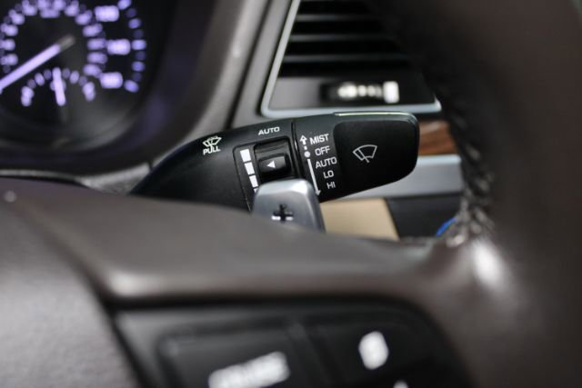 Used 2018 Genesis G80 3.8 RWD image 20