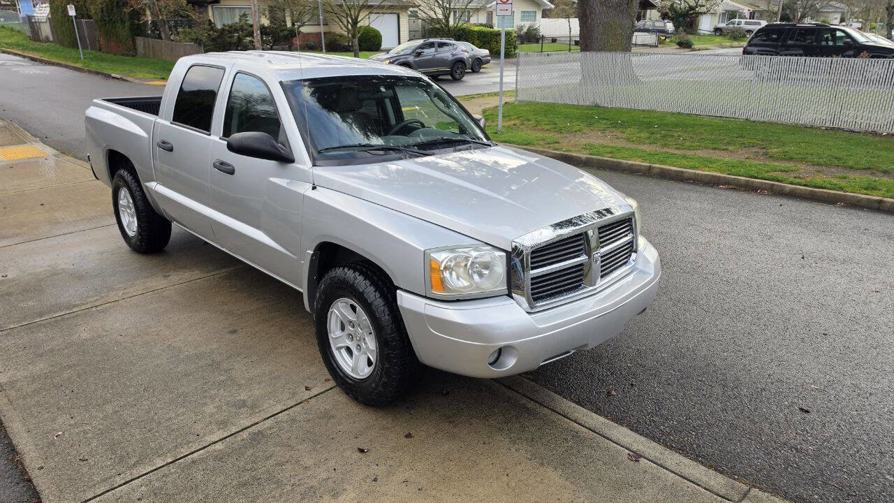 Used 2006 Dodge Dakota SLT image 3