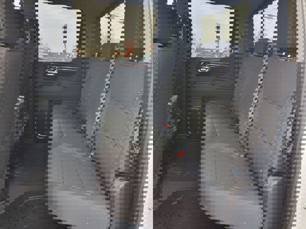 New 2026 Chevrolet Silverado 1500 RST w/ Rally Edition AWD/4WD image 29