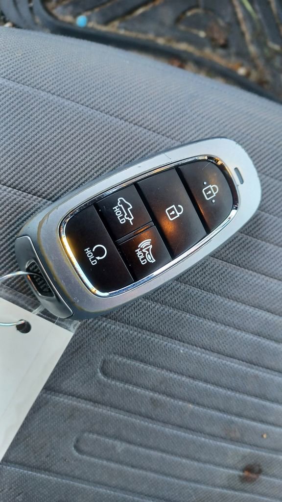 Used 2022 Hyundai Santa Cruz SEL image 10