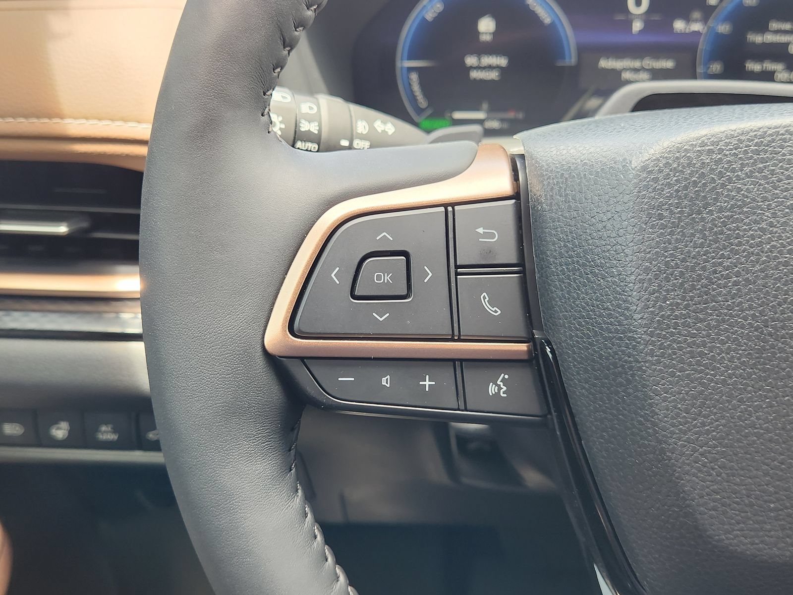 Used 2026 Toyota Grand Highlander AWD Hybrid image 31