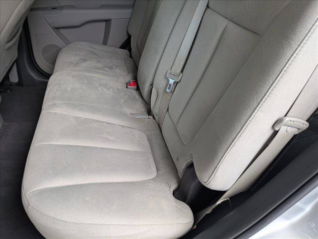 Used 2009 Hyundai Santa Fe SE FWD image 17