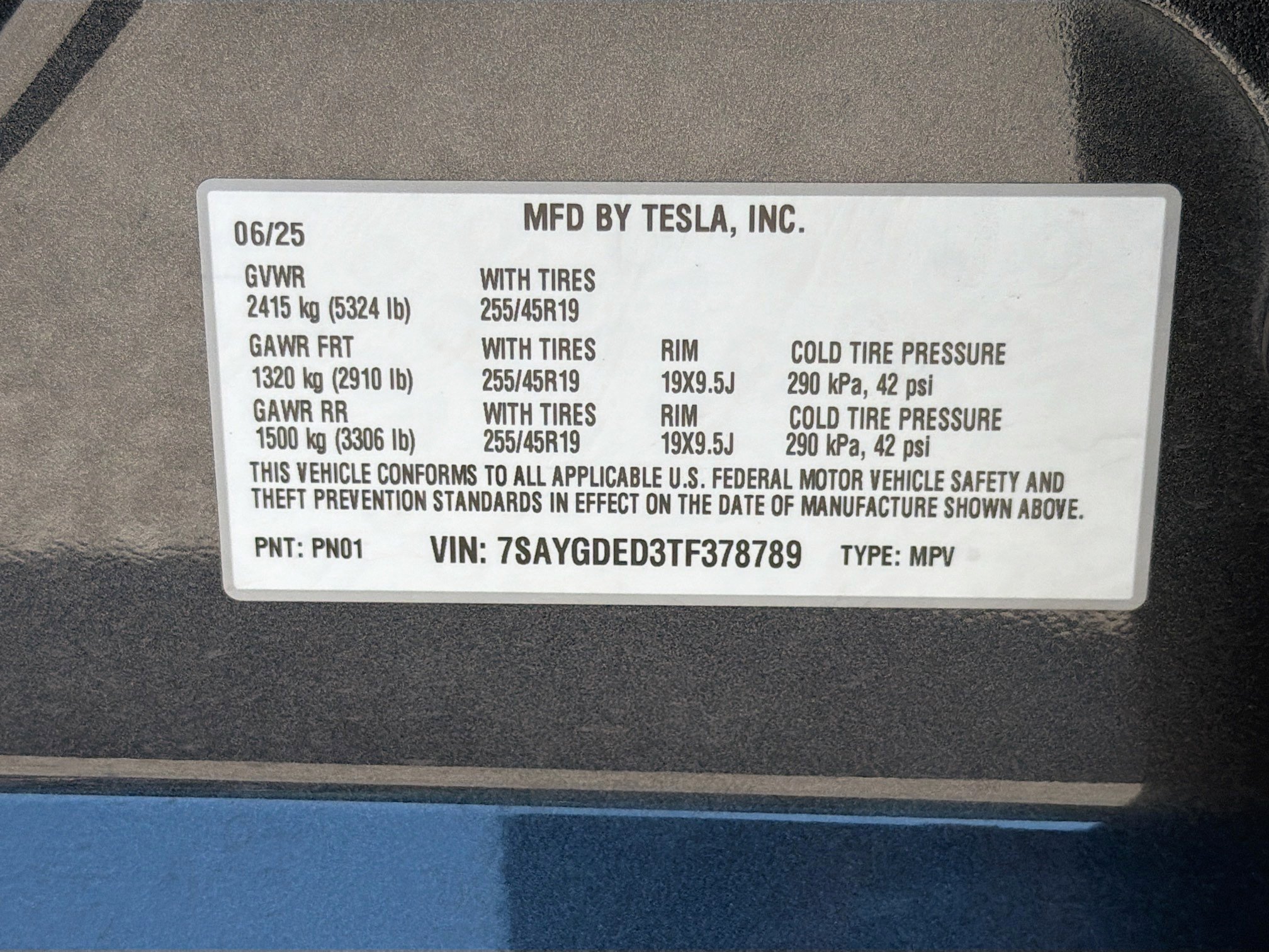 Used 2026 Tesla Model Y 2WD image 41