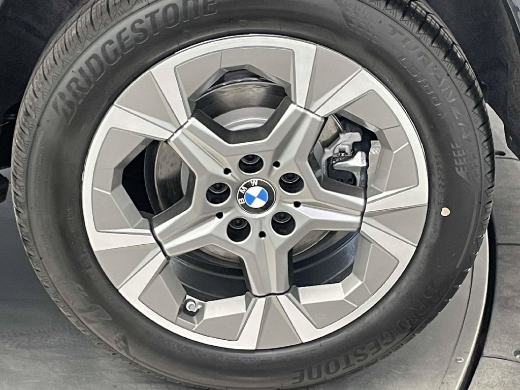 New 2026 BMW X1 xDrive28i w/ Convenience Package AWD/4WD image 12