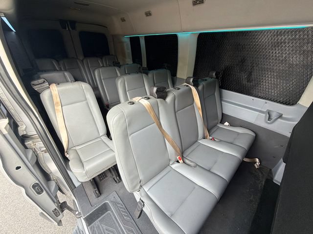 Used 2017 Ford Transit 350 XL RWD image 17