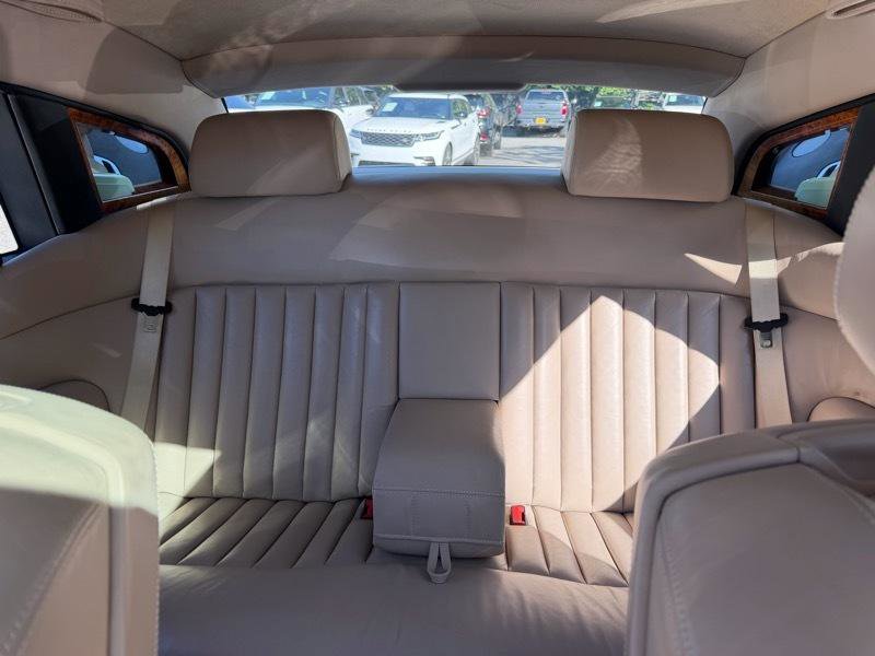 Used 2006 Rolls-Royce Phantom Sedan RWD image 87