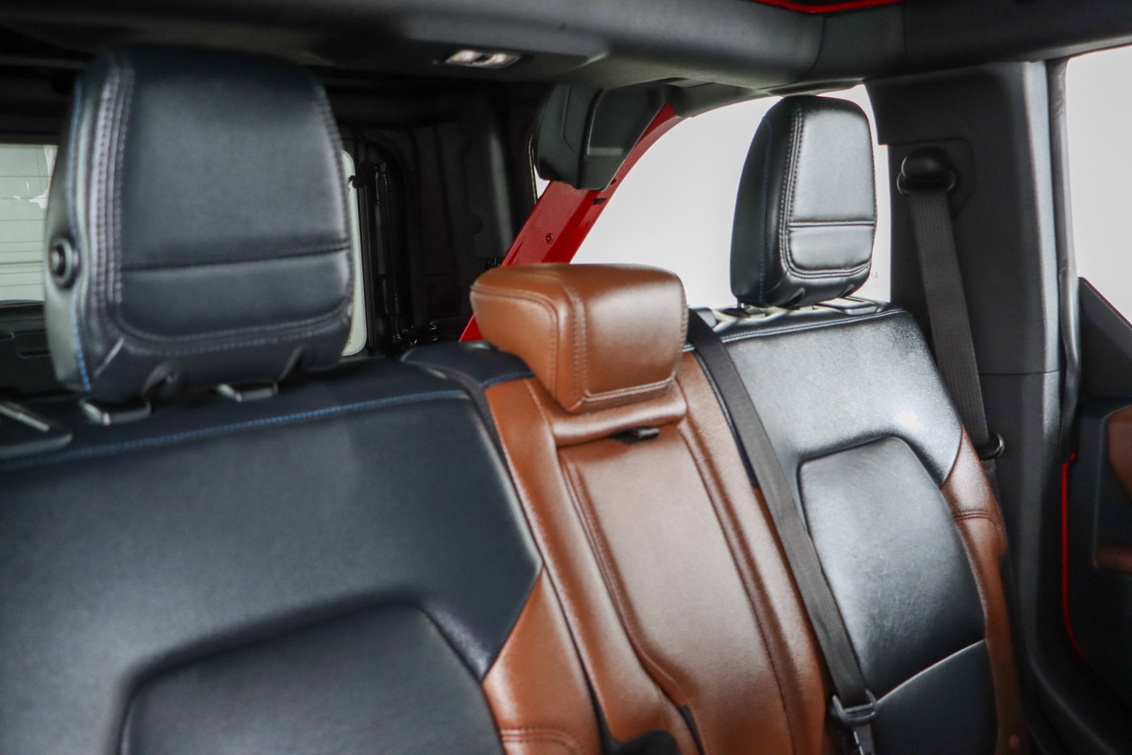 Used 2023 Ford Bronco Outer Banks image 28