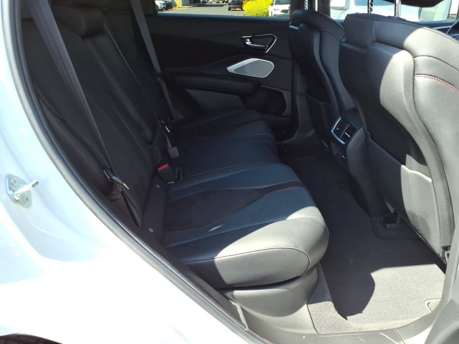 Certified 2024 Acura RDX w/ Advance Package AWD/4WD image 19