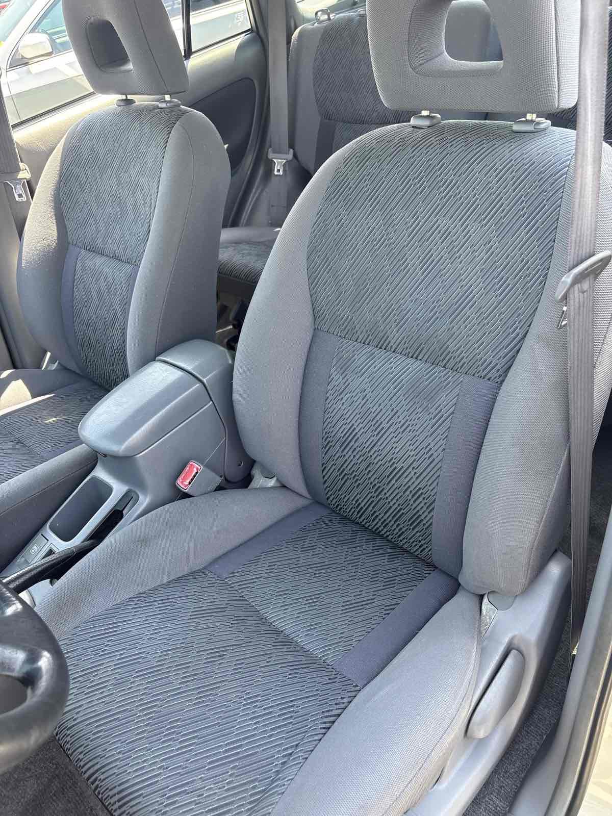 Used 2001 Toyota RAV4 2WD image 7