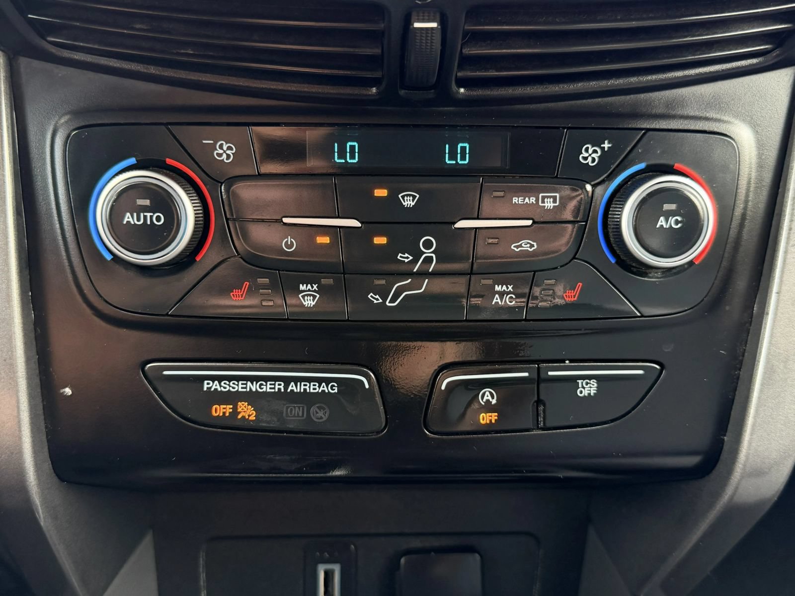 Used 2018 Ford Escape SE AWD/4WD image 24