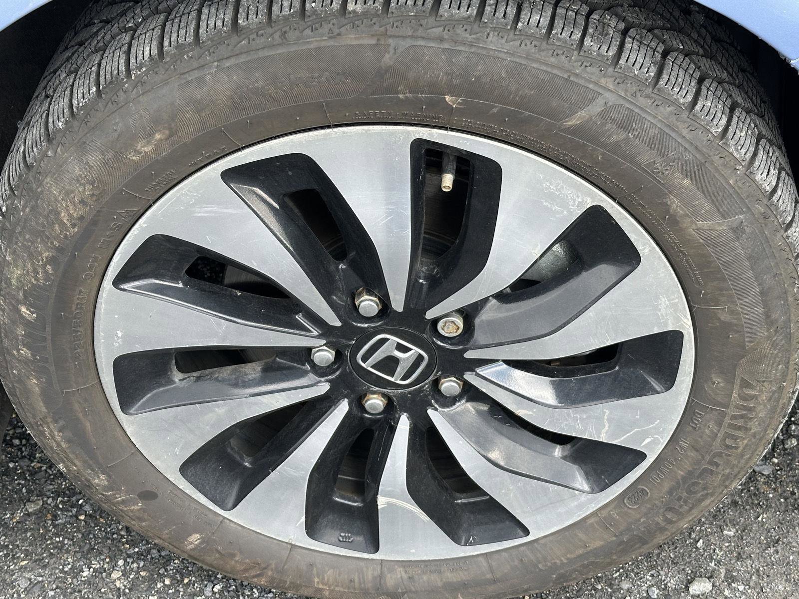 Used 2017 Honda Accord Touring image 10