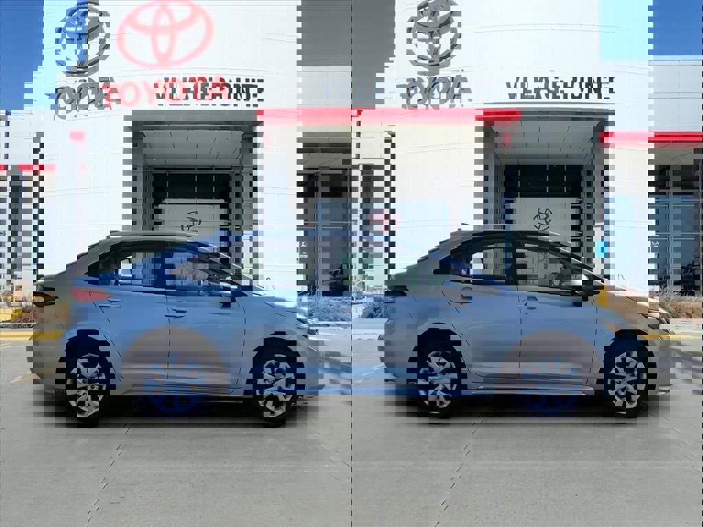 Certified 2026 Toyota Corolla LE image 7