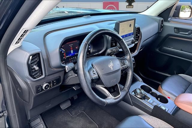 Used 2023 Ford Bronco Sport Outer Banks AWD/4WD image 17