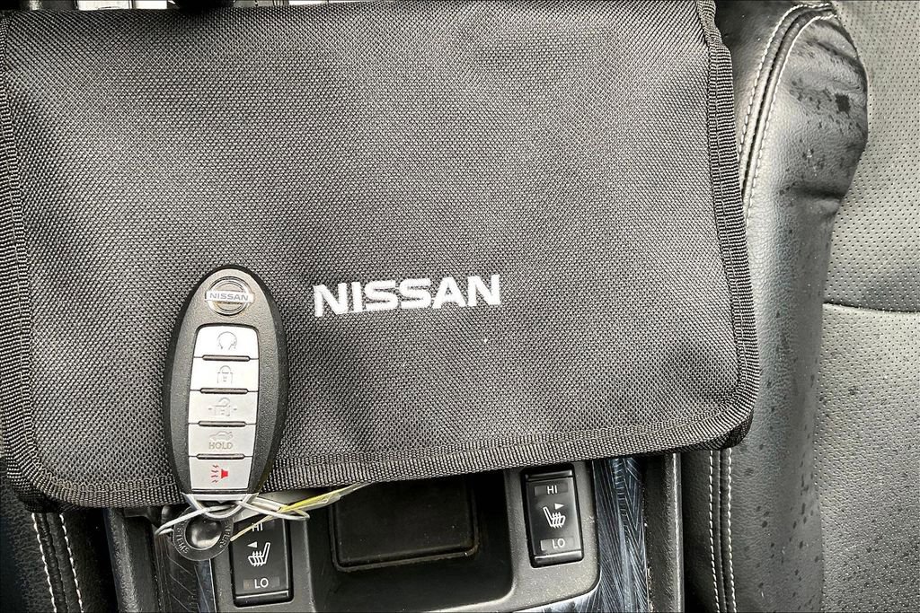 Used 2016 Nissan Altima 2.5 SL w/ Moonroof Package image 10