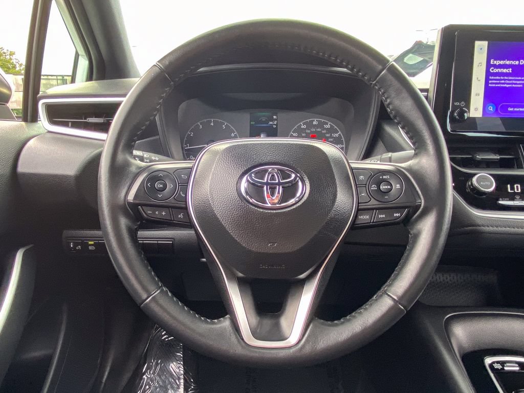 Certified 2025 Toyota Corolla SE FWD image 23