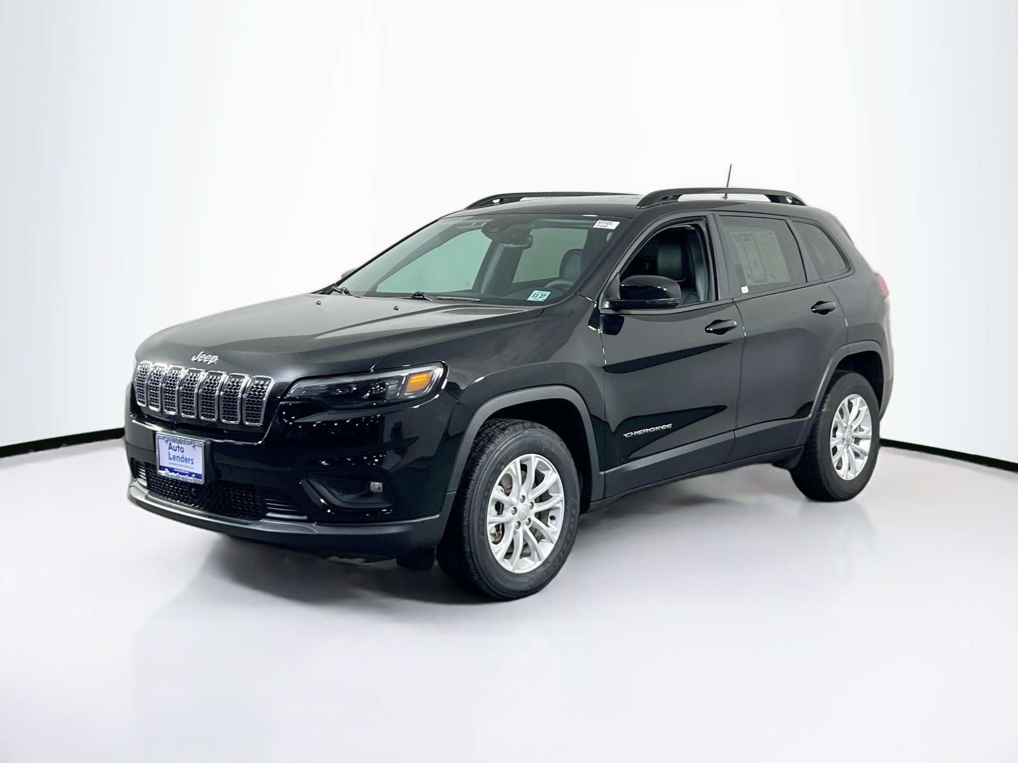 Used 2022 Jeep Cherokee Latitude Lux image 1