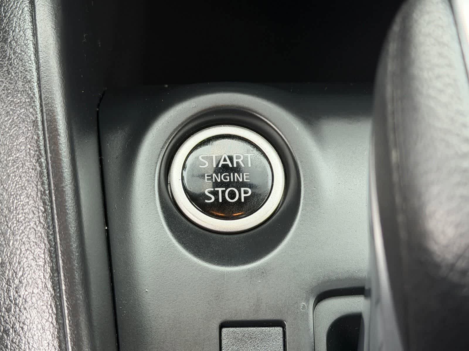 Certified 2025 Nissan Kicks Play S FWD image 25