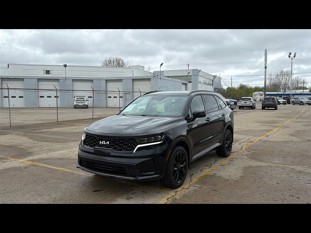 Used 2023 Kia Sorento X-Line EX AWD/4WD image 2