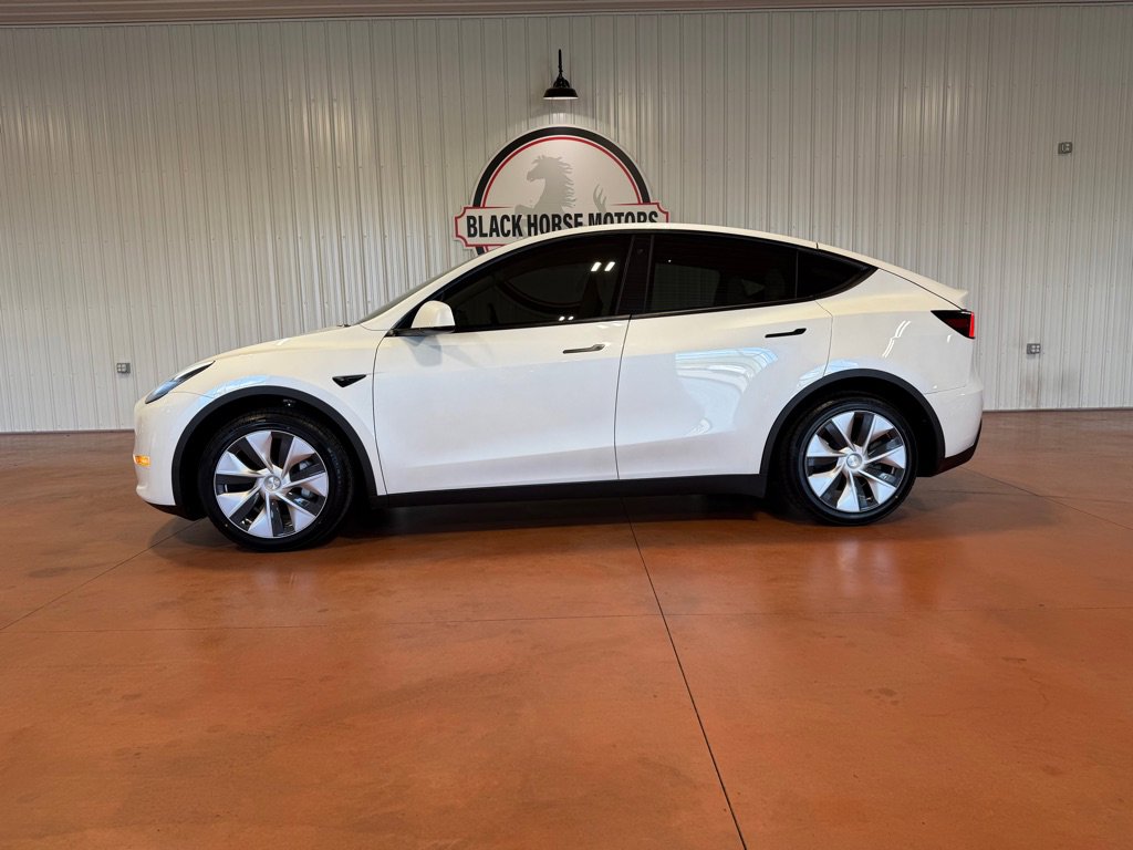 Used 2020 Tesla Model Y Long Range AWD/4WD image 3