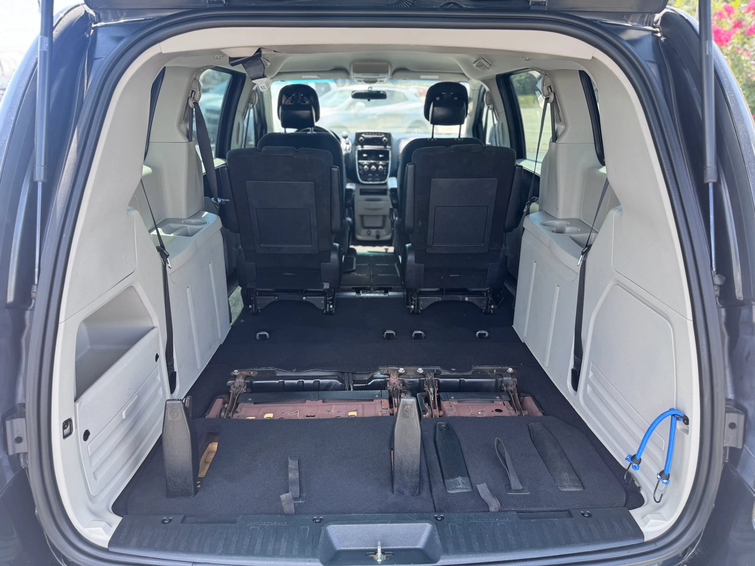 Used 2014 Dodge Grand Caravan American Value Package FWD image 14