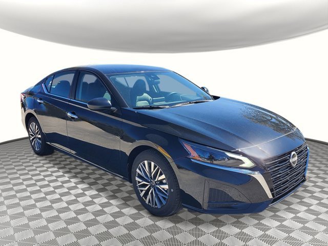 New 2025 Nissan Altima 2.5 SV image 7